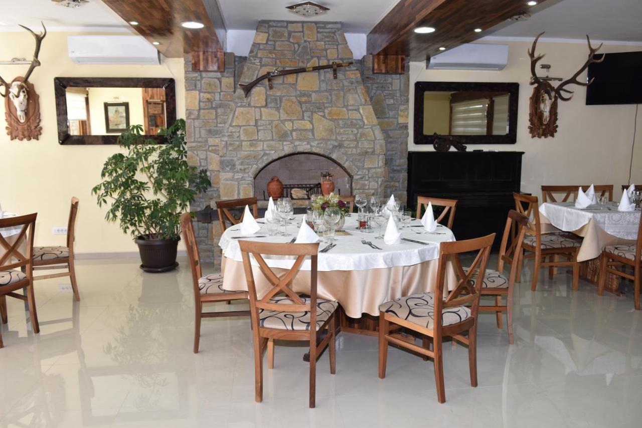 Hotel "Vir" Velika Plana Dış mekan fotoğraf